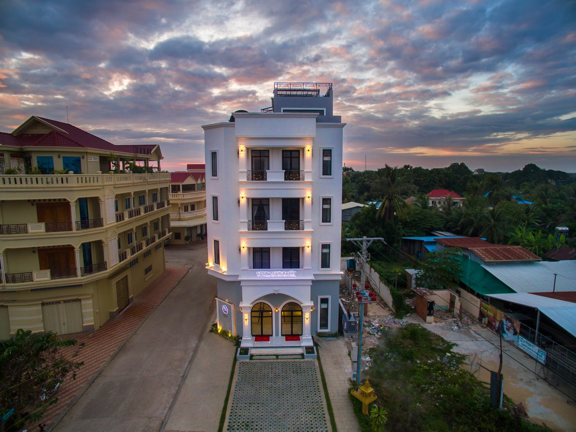 Sky Palace Boutique Hotel Battambang Kültér fotó