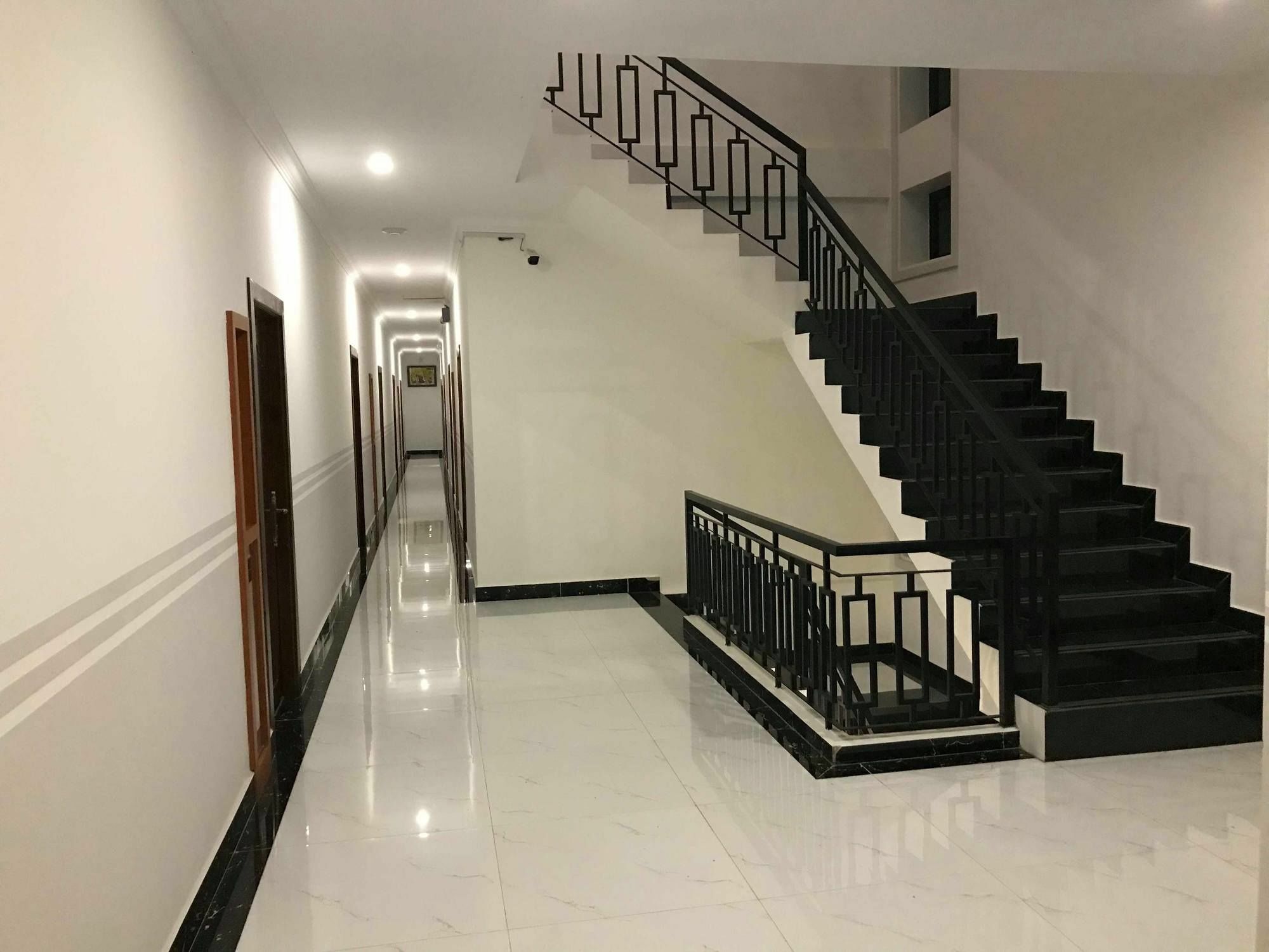 Sky Palace Boutique Hotel Battambang Kültér fotó