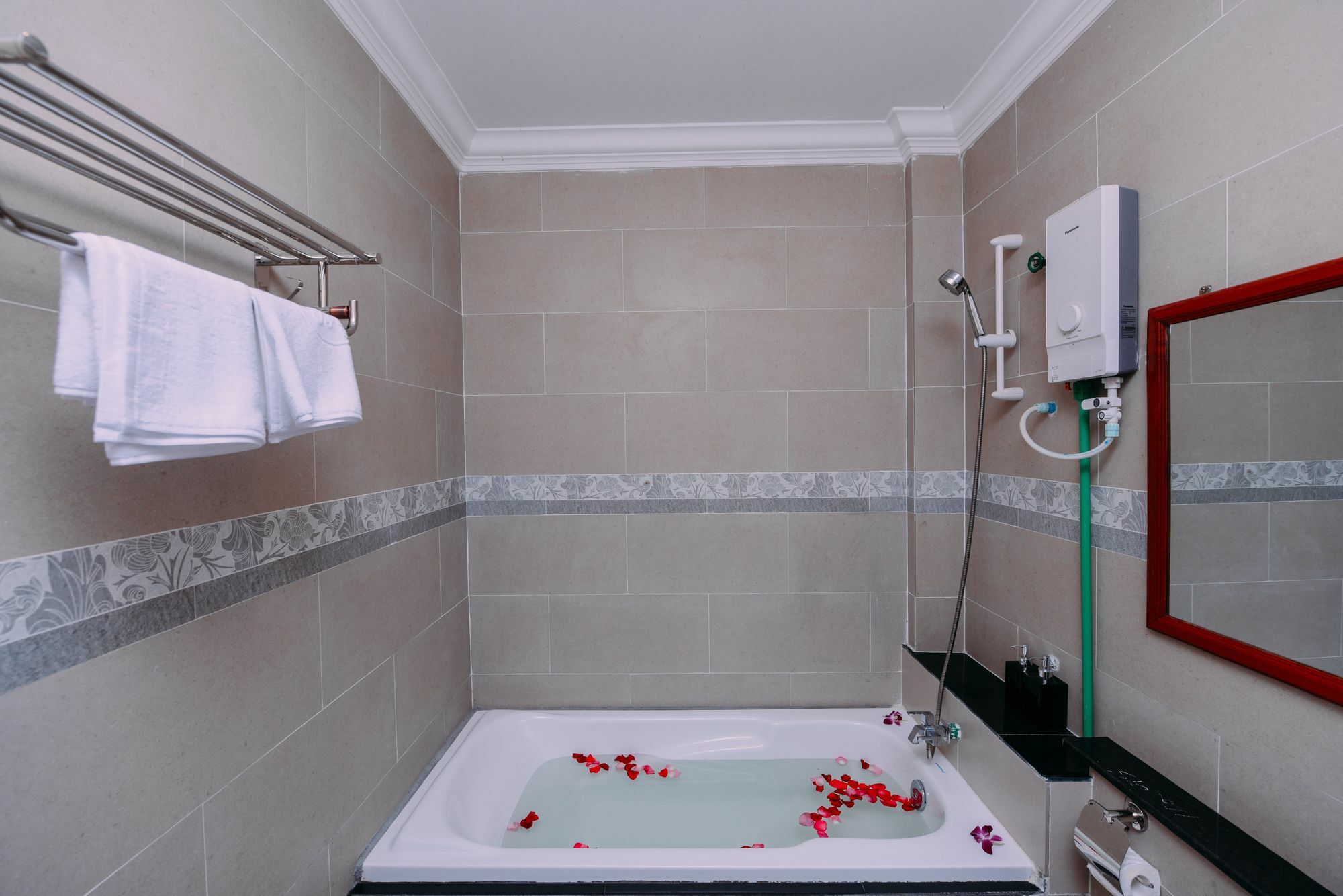 Sky Palace Boutique Hotel Battambang Kültér fotó
